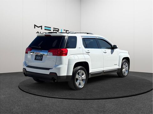 Used 2015 GMC Terrain SLT w/ Open Road Package image 9