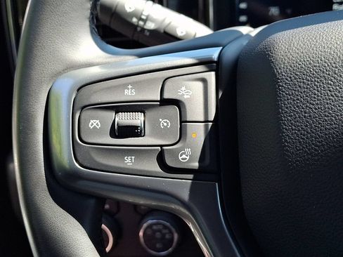 Used 2025 Chevrolet Silverado 2500 LTZ AWD/4WD image 22