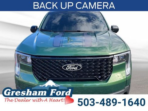 Used 2025 Ford Maverick Lariat w/ Black Appearance Package image 10