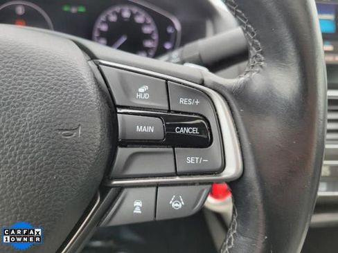 Used 2018 Honda Accord Touring image 22