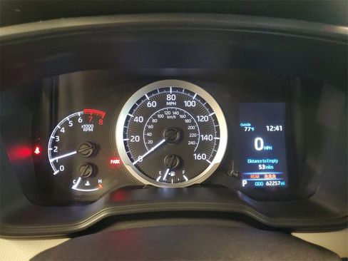 Used 2020 Toyota Corolla LE image 22