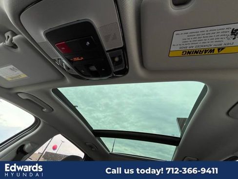 New 2025 Hyundai Tucson SEL image 31