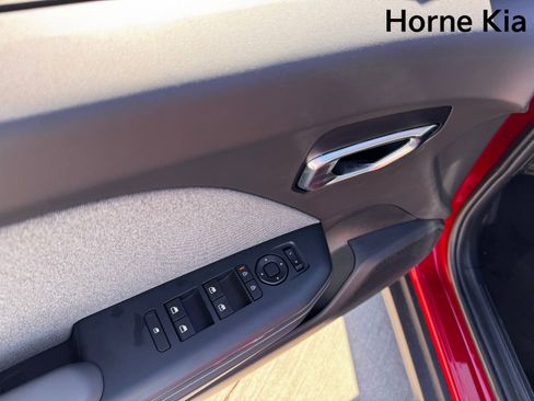 New 2025 Kia K4 EX image 10