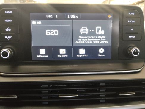 Used 2021 Kia Telluride S image 25