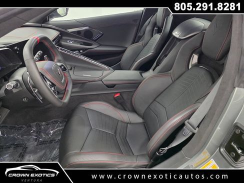 Used 2023 Chevrolet Corvette Stingray Premium Conv w/ Z51 Performance Package RWD image 17