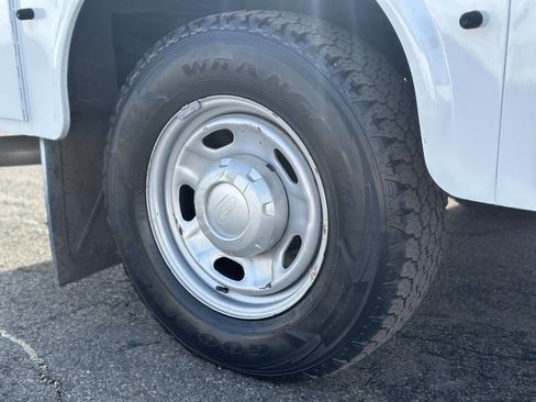 Used 2017 Ford F250 XL image 19