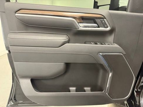 New 2026 Chevrolet Silverado 3500 LT w/ Convenience Package image 12