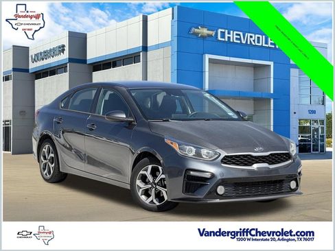 Used 2021 Kia Forte LXS FWD image 1