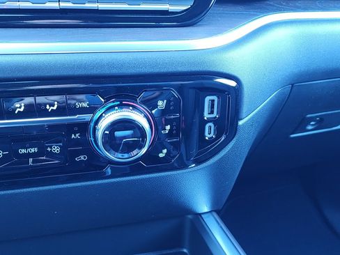 New 2026 GMC Sierra 1500 SLT w/ SLT Premium Plus Package image 29