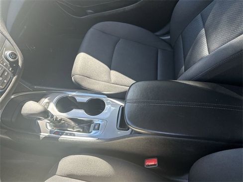 Used 2024 Chevrolet Malibu LT image 24