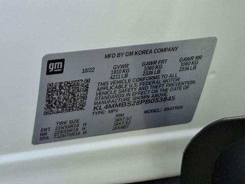 Used 2023 Buick Encore GX Preferred w/ Cold Weather Comfort Package FWD image 31