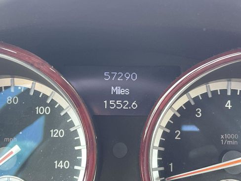 Used 2009 Mercedes-Benz SLK 300 image 8