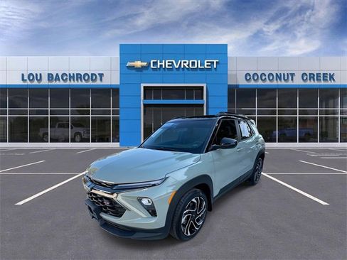 Used 2024 Chevrolet TrailBlazer RS w/ Convenience Package image 4