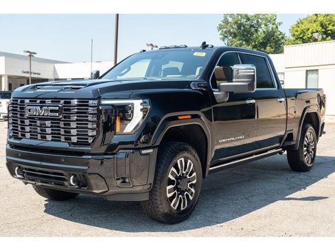 New 2026 GMC Sierra 2500 Denali Ultimate AWD/4WD image 4
