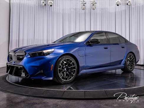 Used 2025 BMW M5 w/ Executive Package AWD/4WD image 6