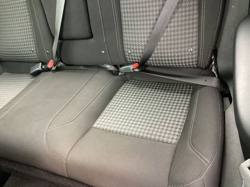 Used 2021 Dodge Challenger SXT image 14