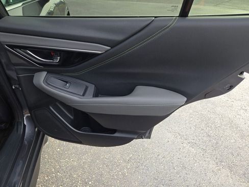 Used 2020 Subaru Outback Onyx Edition XT w/ Popular Package #2 image 8