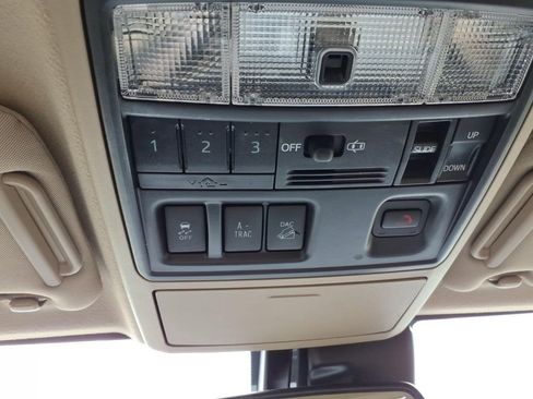 Used 2020 Toyota 4Runner Limited AWD/4WD image 16