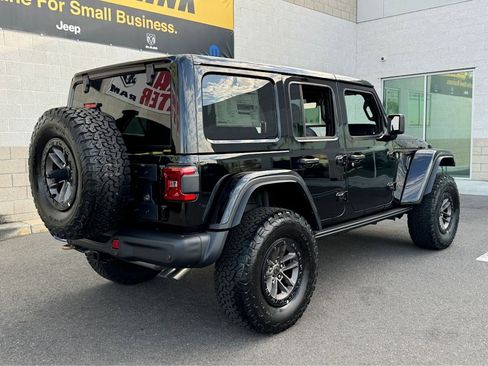 New 2024 Jeep Wrangler Unlimited Rubicon 392 image 5