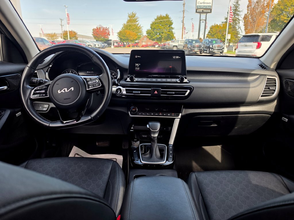 Used 2022 Kia Seltos SX AWD/4WD image 39