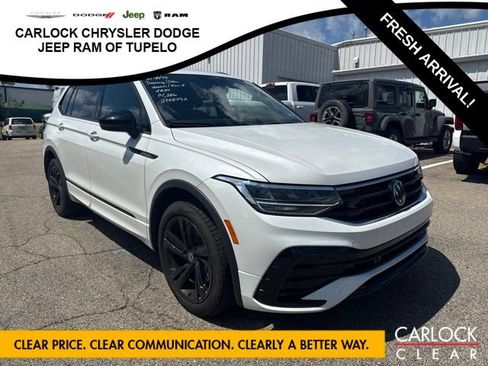 Used 2024 Volkswagen Tiguan SE R-Line FWD image 4