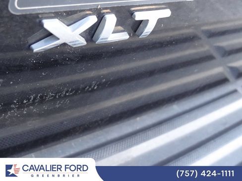 Used 2017 Ford Expedition EL XLT AWD/4WD image 5