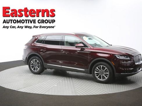 Used 2022 Lincoln Nautilus FWD w/ Premium Package image 50