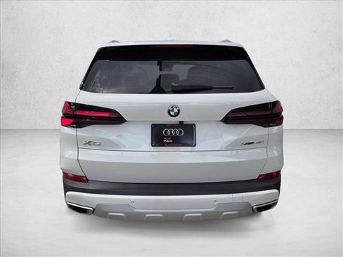 Used 2024 BMW X5 xDrive40i w/ Parking Assistance Package AWD/4WD image 6