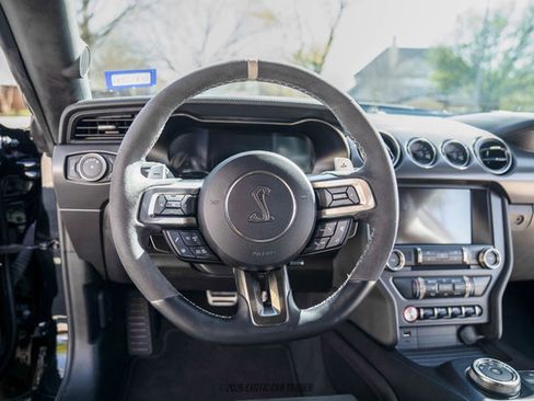 Used 2022 Ford Mustang Shelby GT500 w/ Technology Package RWD image 33