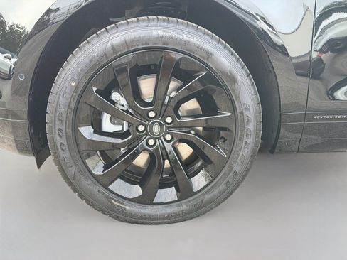 New 2026 Land Rover Range Rover Evoque Hoxton AWD/4WD image 40