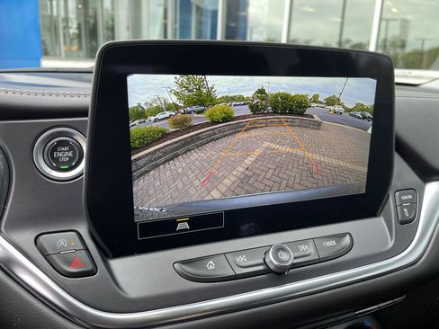 Used 2024 Chevrolet Blazer LT w/ Driver Confidence Package FWD image 25
