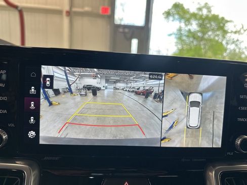 Certified 2023 Kia Sorento SX Prestige AWD/4WD image 13