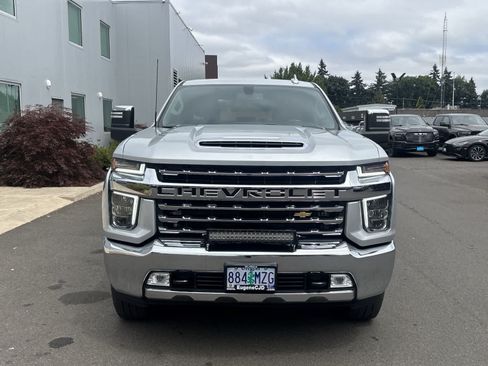 Used 2022 Chevrolet Silverado 3500 LTZ AWD/4WD image 8
