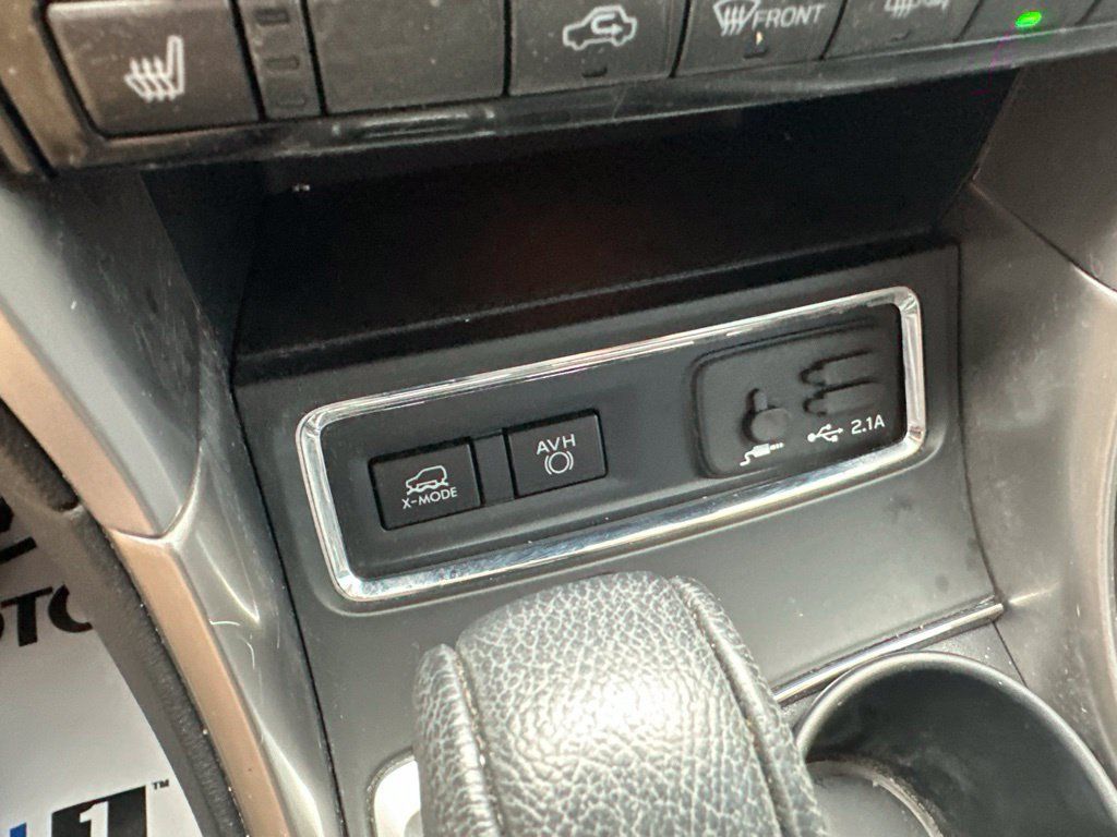 Used 2022 Subaru Ascent Limited AWD/4WD image 41