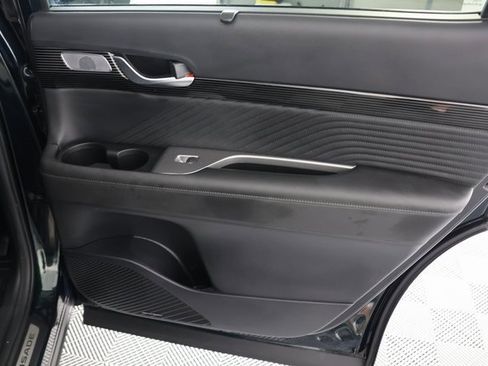 Used 2024 Hyundai Palisade Calligraphy image 30