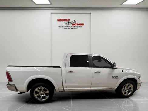Used 2018 RAM 1500 Laramie w/ Convenience Group image 8