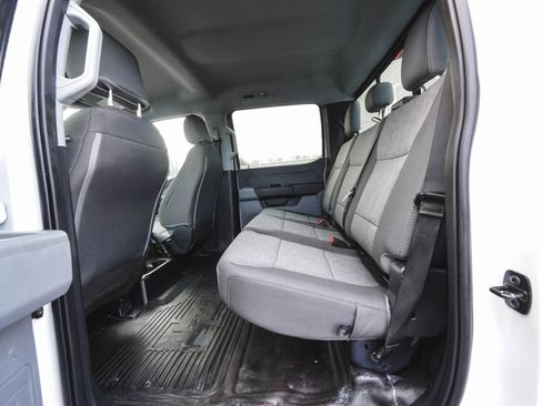 Used 2024 Ford F350 XL w/ Snow Plow/Camper Package image 33