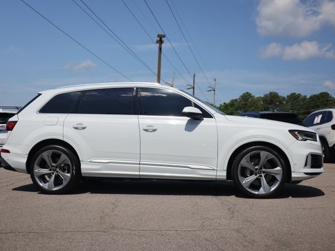 Used 2021 Audi Q7 3.0T Prestige w/ Prestige Package AWD/4WD image 6