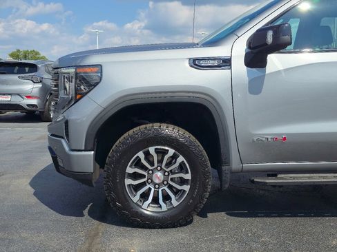 Certified 2023 GMC Sierra 1500 AT4 w/ AT4 Preferred Package AWD/4WD image 36