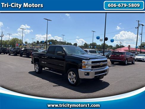 Used 2015 Chevrolet Silverado 2500 LT w/ LT Convenience Package AWD/4WD image 1