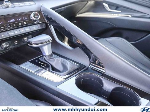 Certified 2023 Hyundai Elantra Limited w/ Cargo Package FWD image 21