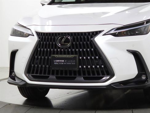 Used 2025 Lexus NX 350 AWD w/ Accessory Package (2T) image 4
