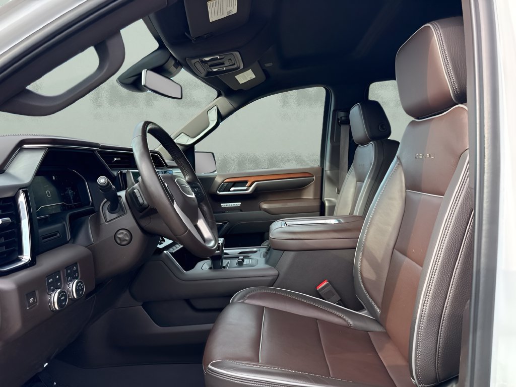 Used 2022 GMC Sierra 1500 Denali AWD/4WD image 9