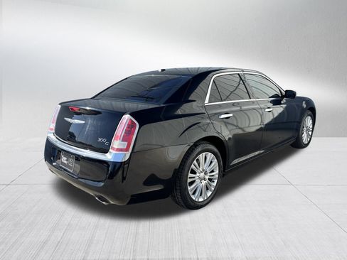 Used 2013 Chrysler 300 C Luxury Series w/ Harman Kardon Audio Group image 6