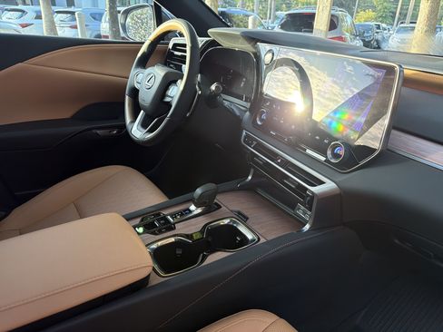 Used 2026 Lexus RX 350 Premium Plus w/ Convenience Package FWD image 45