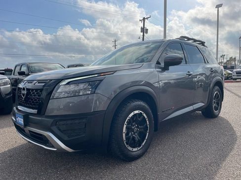 Certified 2023 Nissan Pathfinder Rock Creek AWD/4WD image 3