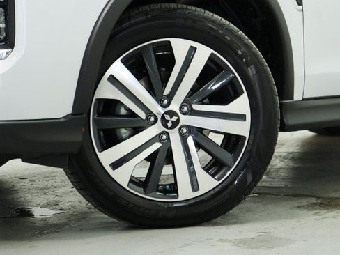 New 2026 Mitsubishi Outlander Sport SE AWD/4WD image 3