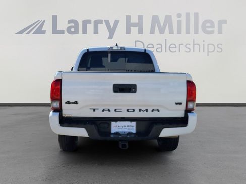 Certified 2023 Toyota Tacoma SR5 w/ Technology Package image 4