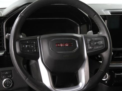 Used 2023 GMC Sierra 1500 Elevation w/ Preferred Package image 8