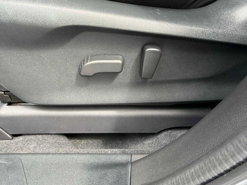 Certified 2025 Subaru Ascent Premium AWD/4WD image 14